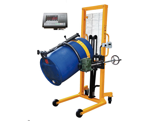 液压称重油桶车