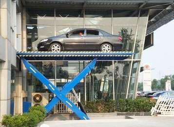 剪叉式汽车升降平台