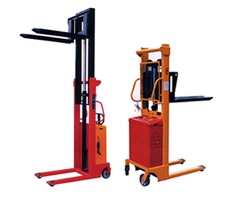 半电动装卸叉车